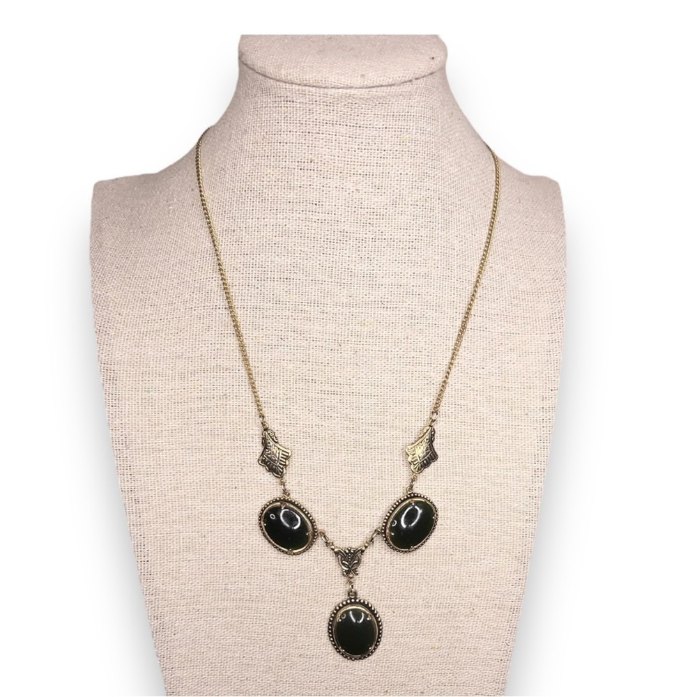 VINTAGE BLACK GOLD LOOK ONYX NECKLACE RETRO GOTH GLAM EVENT